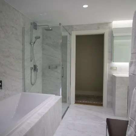 Vivienda De Lujo En * 아 코루냐