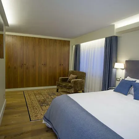 Vivienda De Lujo En * 아 코루냐