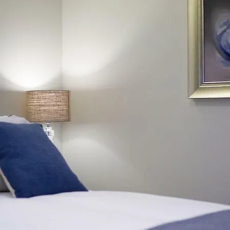 아파트 Vivienda De Lujo En 아 코루냐